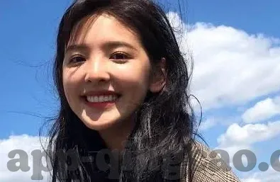 麻豆国产AV美丽班主任-探索国产AV中的独特魅力，麻豆美丽班主任的诱惑