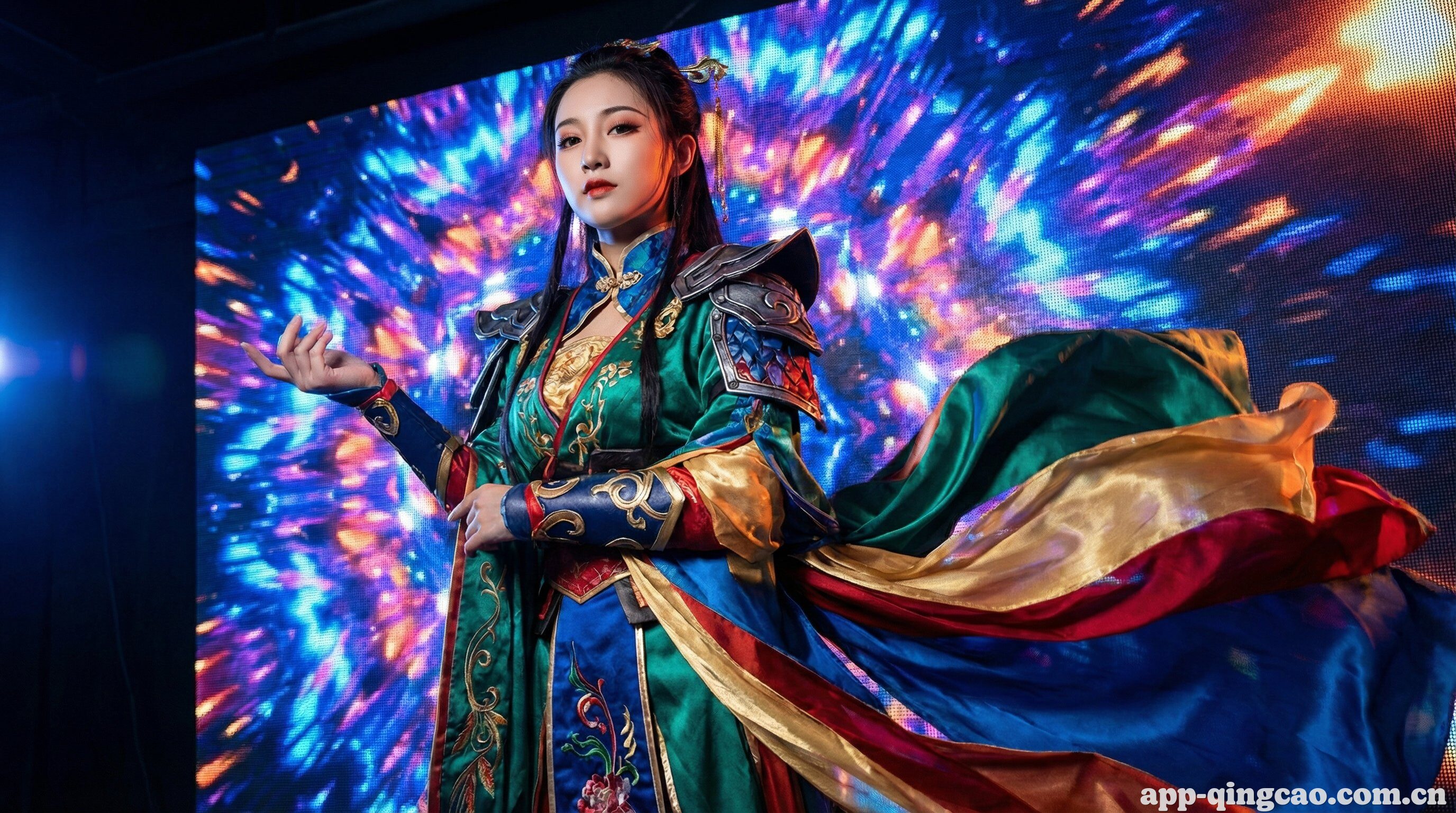 青青草 Cosplay短视频